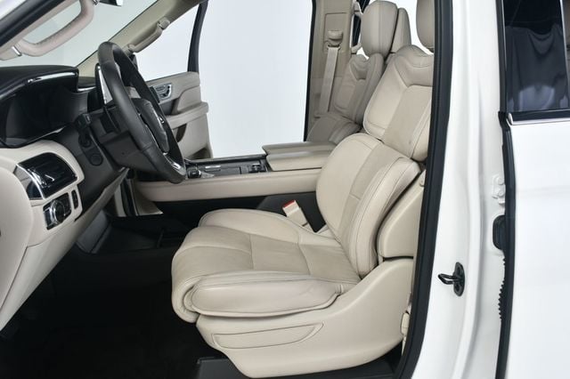2019 Lincoln Navigator 4x4 Reserve - 22977729 - 30