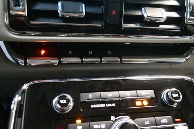 2019 Lincoln Navigator 4x4 Reserve - 22977729 - 57