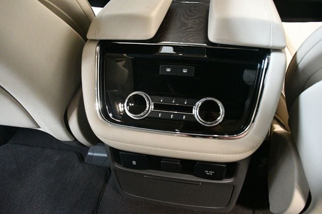 2019 Lincoln Navigator 4x4 Reserve - 22977729 - 73