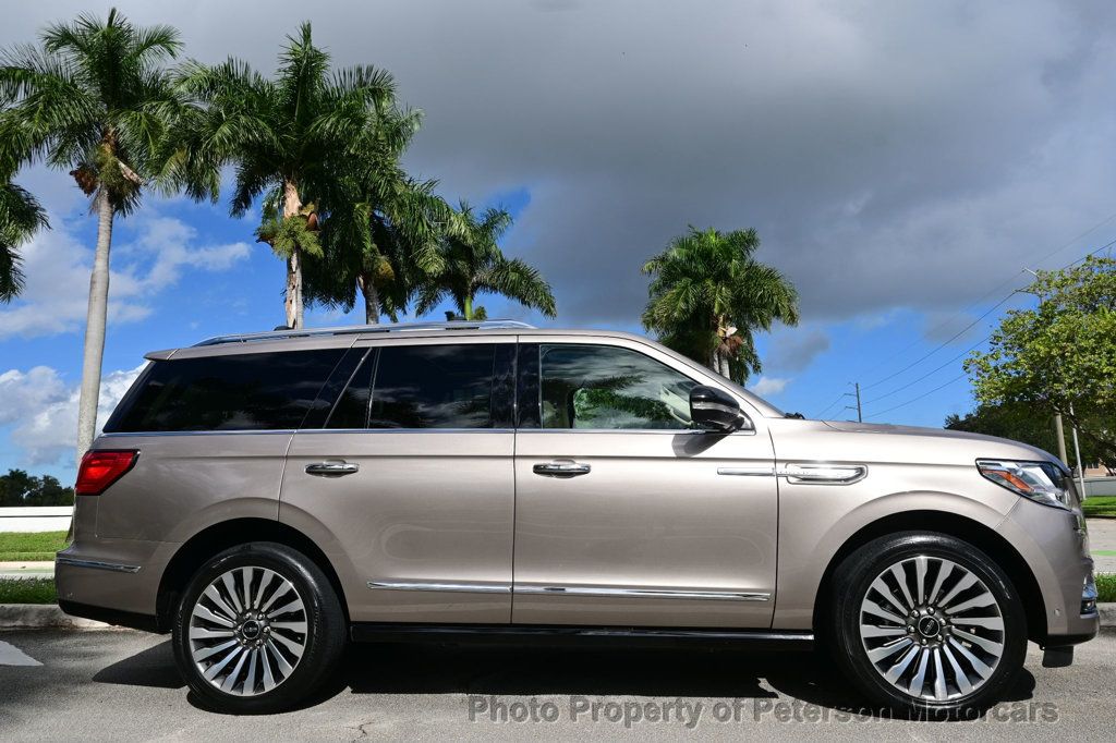 2019 Lincoln Navigator 4x4 Reserve - 22957229 - 1