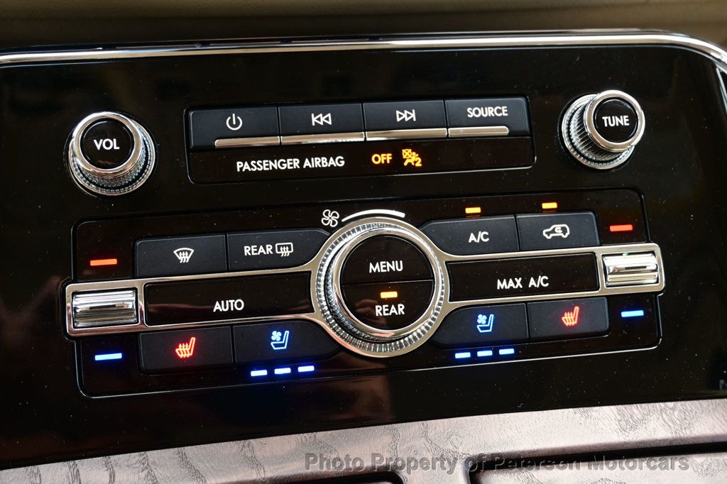 2019 Lincoln Navigator 4x4 Reserve - 22957229 - 30