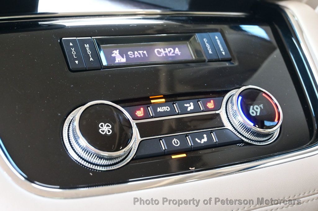 2019 Lincoln Navigator 4x4 Reserve - 22957229 - 35