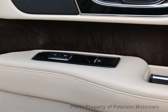 2019 Lincoln Navigator 4x4 Reserve - 22957229 - 44