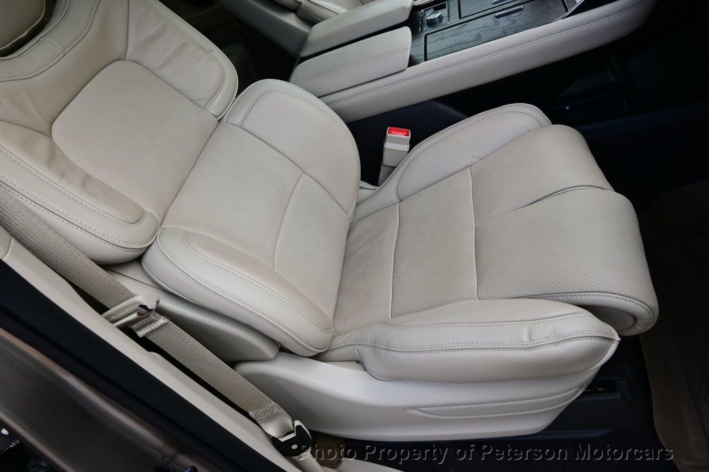 2019 Lincoln Navigator 4x4 Reserve - 22957229 - 45