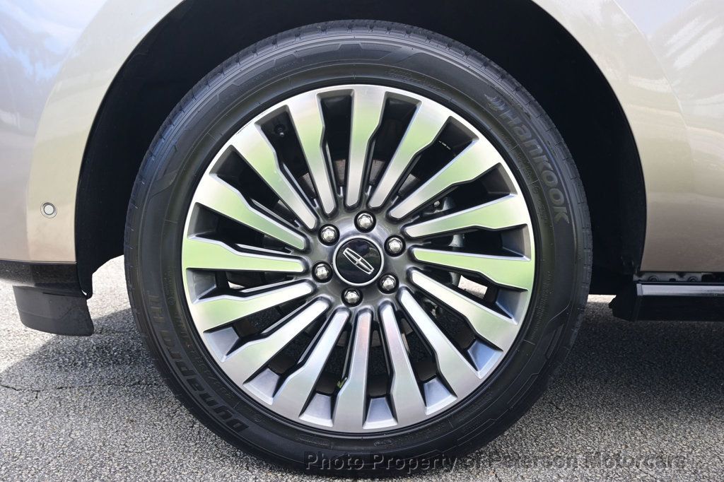2019 Lincoln Navigator 4x4 Reserve - 22957229 - 8