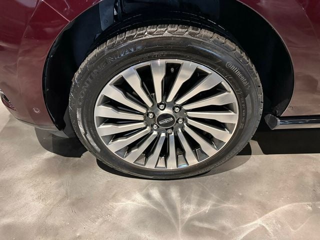 2019 Lincoln Navigator 4x4/Reserve/Htd&CldMassageSeats/PanoRoof/RearSeatEntertainment - 23022531 - 9