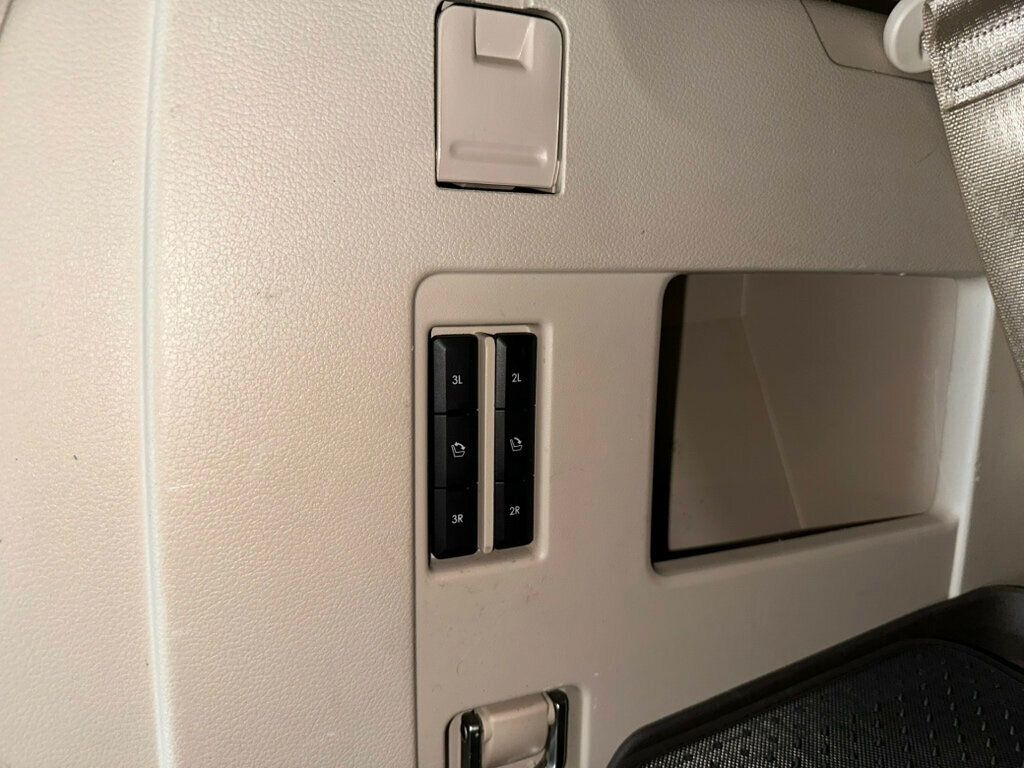 2019 Lincoln Navigator 4x4/Reserve/Htd&CldMassageSeats/PanoRoof/RearSeatEntertainment - 23022531 - 26