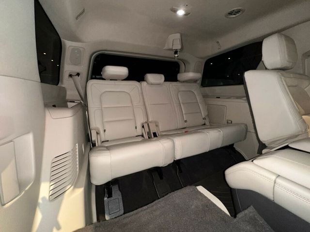 2019 Lincoln Navigator 4x4/Reserve/Htd&CldMassageSeats/PanoRoof/RearSeatEntertainment - 23022531 - 30