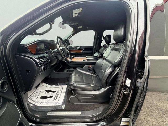 2019 Lincoln Navigator Base 4x4 4dr SUV - 23045398 - 20