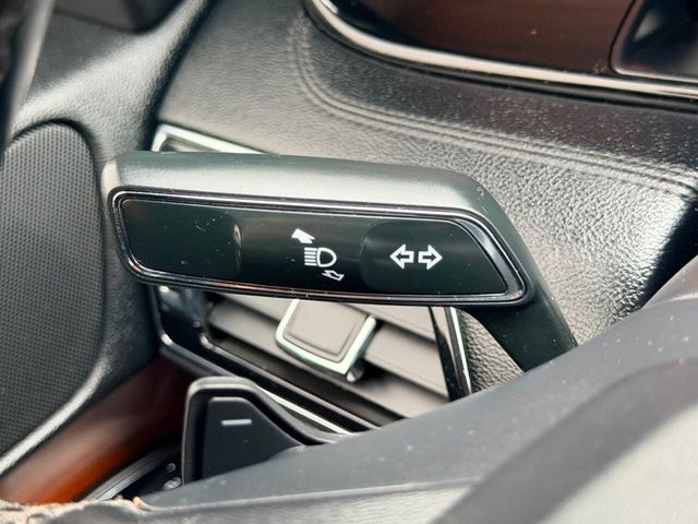 2019 Lincoln Navigator Base 4x4 4dr SUV - 23045398 - 37