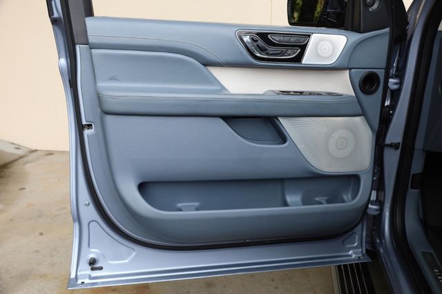 2019 Lincoln Navigator Black Label - 23032472 - 11