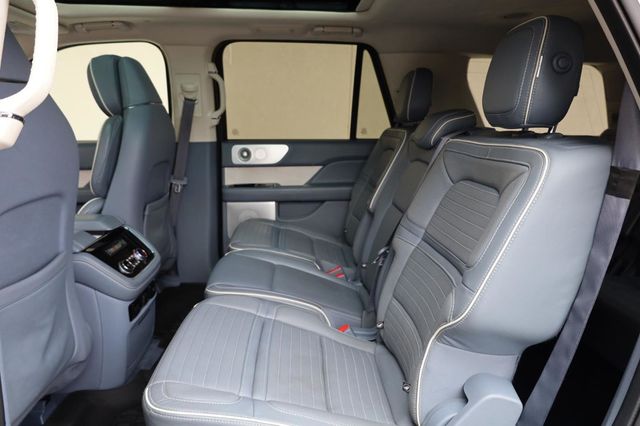 2019 Lincoln Navigator Black Label - 23032472 - 19