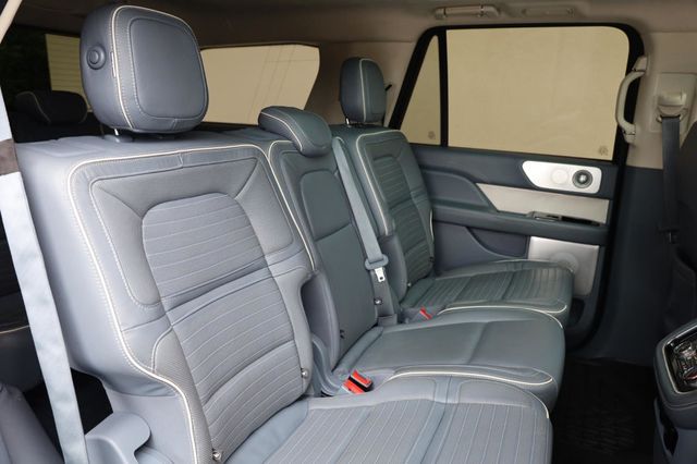 2019 Lincoln Navigator Black Label - 23032472 - 24