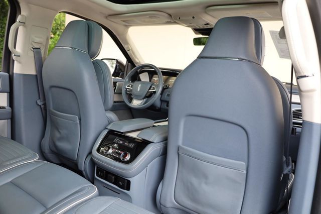 2019 Lincoln Navigator Black Label - 23032472 - 25