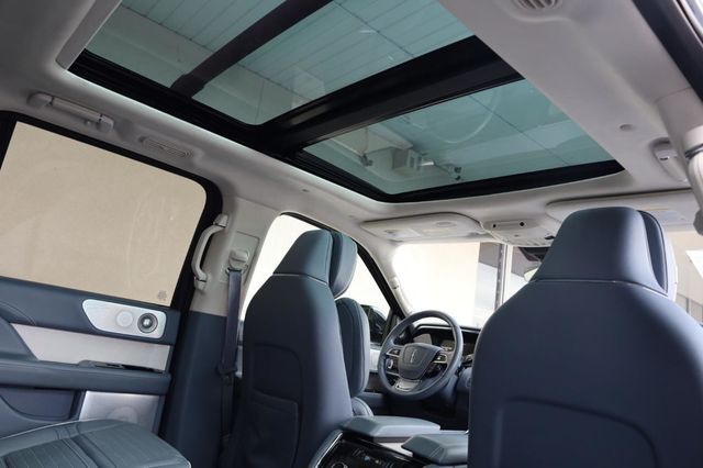 2019 Lincoln Navigator Black Label - 23032472 - 26