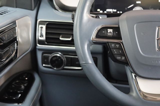2019 Lincoln Navigator Black Label - 23032472 - 33