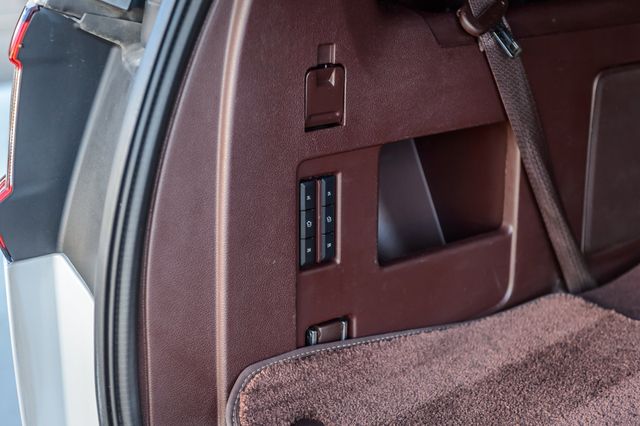 2019 Lincoln Navigator NAVIGATOR 4X4 BLACK LABEL WHITE ON MAHOGANY RED NAV QUADCAPTAINS - 22947084 - 11