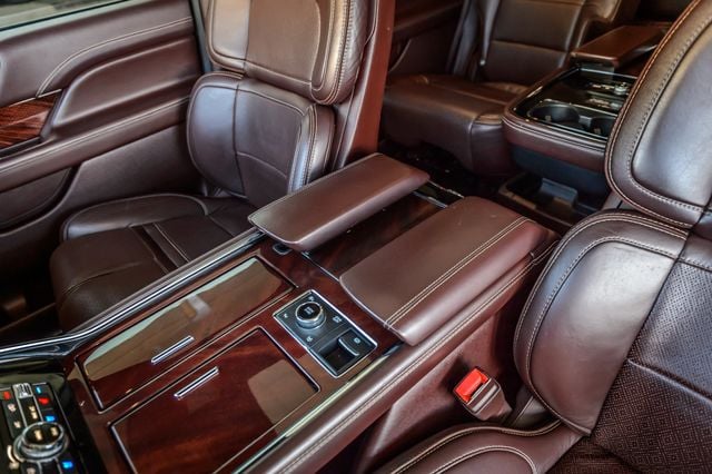 2019 Lincoln Navigator NAVIGATOR 4X4 BLACK LABEL WHITE ON MAHOGANY RED NAV QUADCAPTAINS - 22947084 - 33