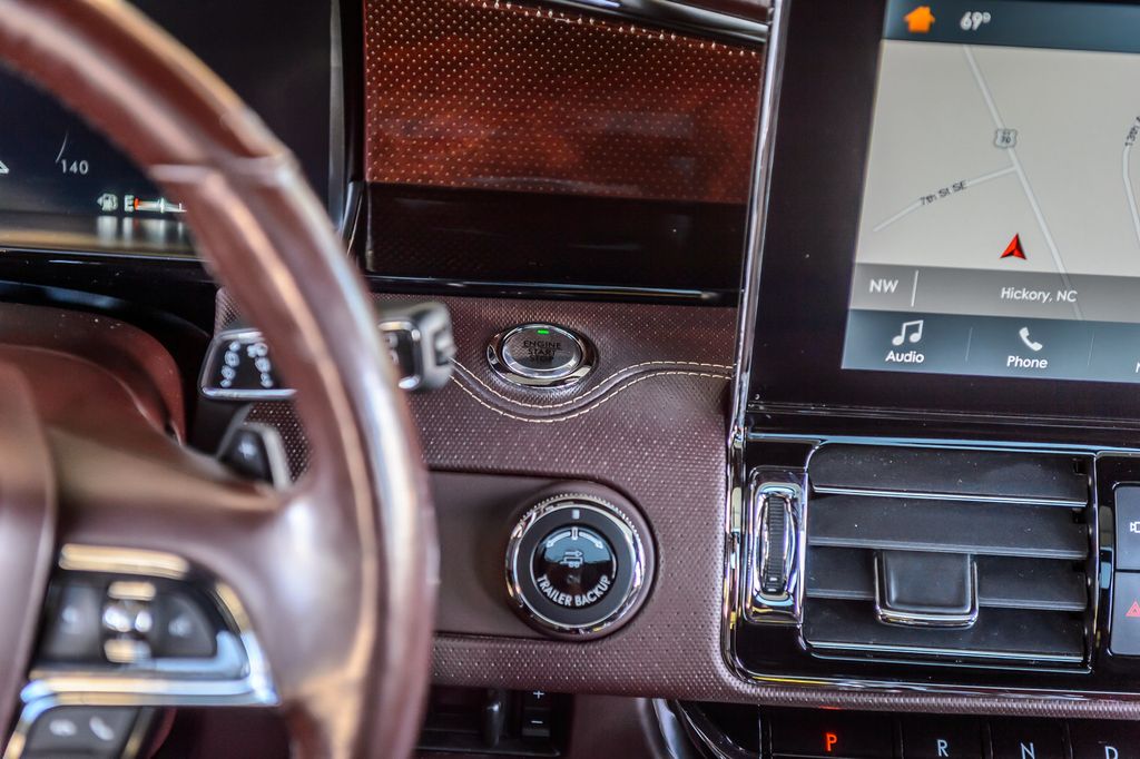 2019 Lincoln Navigator NAVIGATOR 4X4 BLACK LABEL WHITE ON MAHOGANY RED NAV QUADCAPTAINS - 22947084 - 35