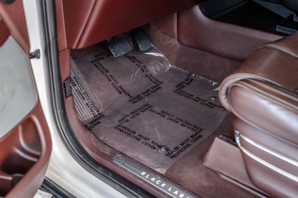 2019 Lincoln Navigator NAVIGATOR 4X4 BLACK LABEL WHITE ON MAHOGANY RED NAV QUADCAPTAINS - 22947084 - 41