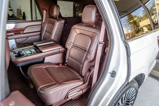 2019 Lincoln Navigator NAVIGATOR 4X4 BLACK LABEL WHITE ON MAHOGANY RED NAV QUADCAPTAINS - 22947084 - 42