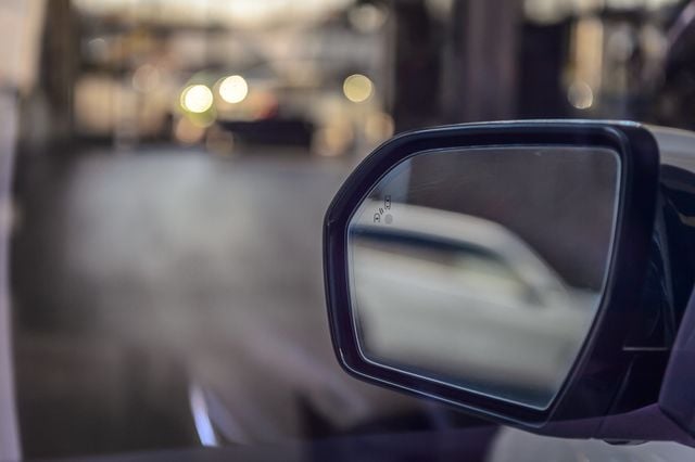 2019 Lincoln Navigator NAVIGATOR 4X4 BLACK LABEL WHITE ON MAHOGANY RED NAV QUADCAPTAINS - 22947084 - 51