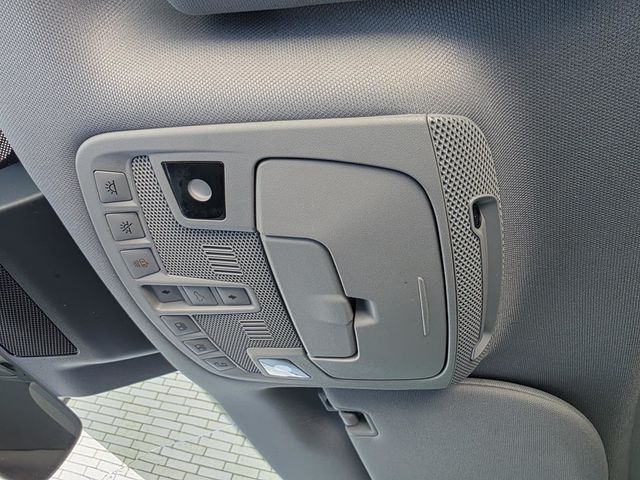 2019 Lincoln Navigator Reserve - 23017436 - 38