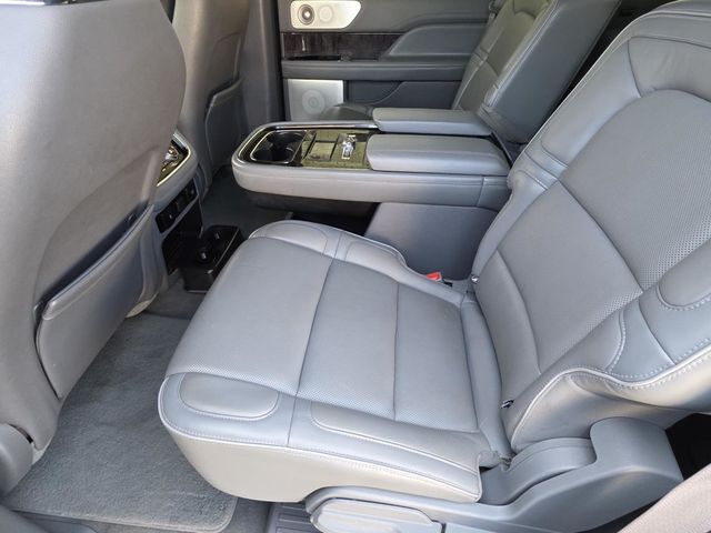 2019 Lincoln Navigator Reserve - 23017436 - 8