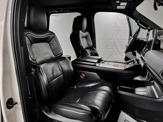 2019 Lincoln Navigator RESERVE 4WD - 23036484 - 10
