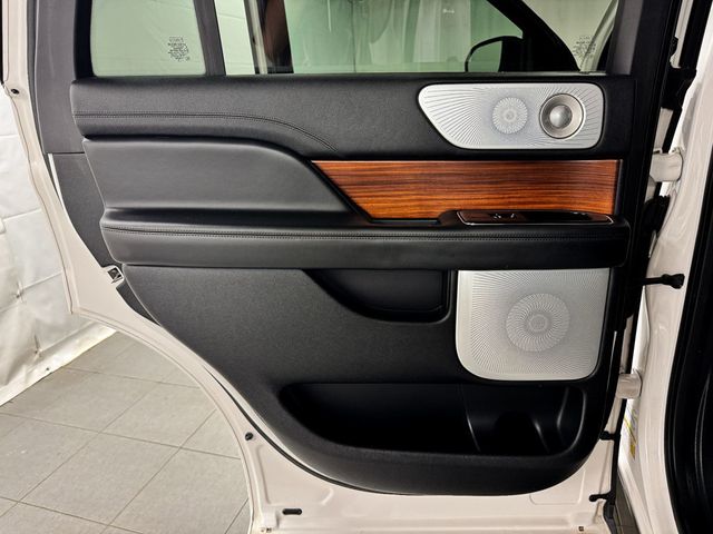 2019 Lincoln Navigator RESERVE 4WD - 23036484 - 14