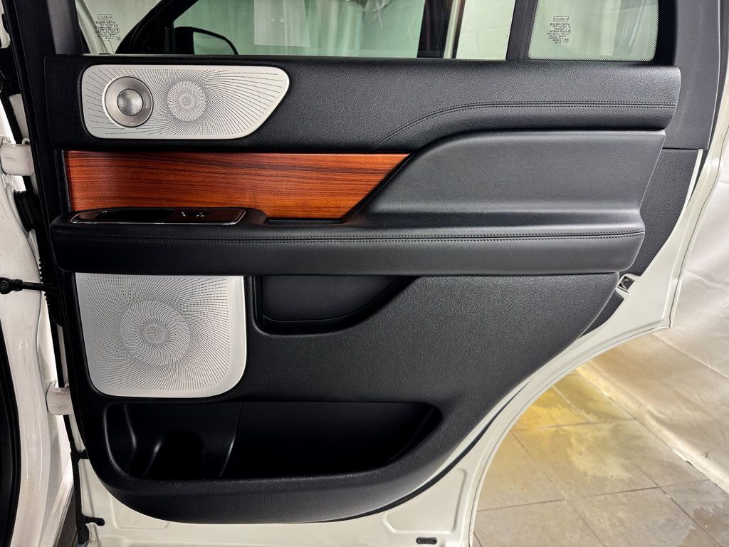 2019 Lincoln Navigator RESERVE 4WD - 23036484 - 15