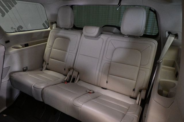 2019 Lincoln Navigator Reserve 4x4 - 23079319 - 19
