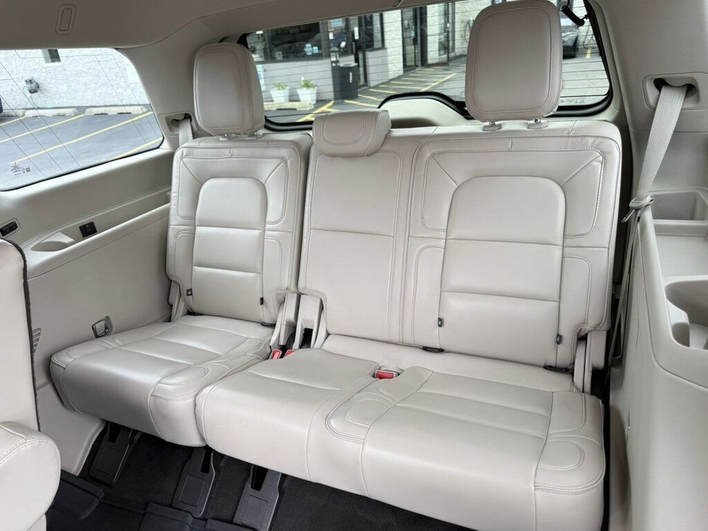 2019 Lincoln Navigator Reserve 4x4 - 22909961 - 19