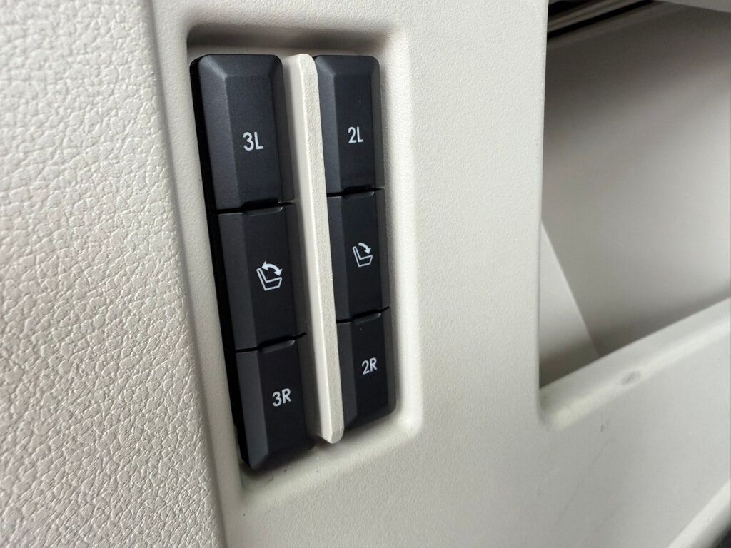 2019 Lincoln Navigator Reserve 4x4 - 22909961 - 50