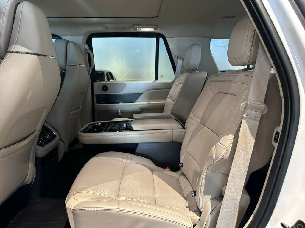 2019 Lincoln Navigator Reserve/4x4/CaptainsChairs/Htd&CldMassageSeats/PanoRoof/NAV - 22758338 - 19