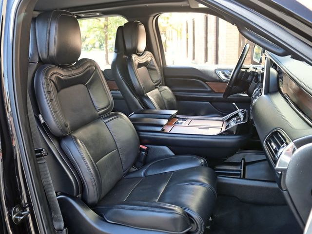 2019 Lincoln Navigator L 4x4 Reserve - 23088128 - 25
