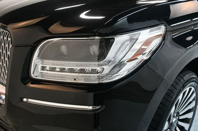 2019 Lincoln Navigator L 4x4 Reserve - 22984381 - 10