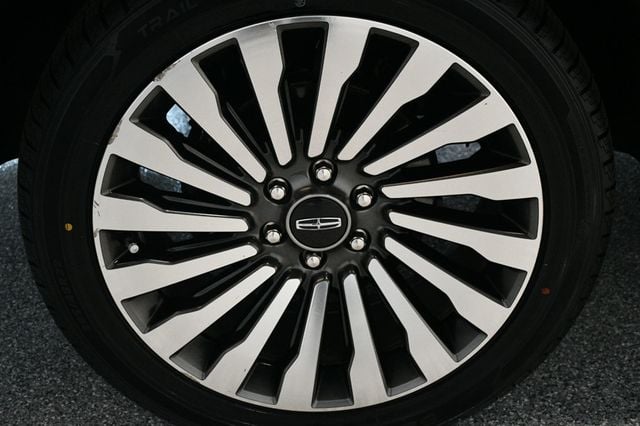 2019 Lincoln Navigator L 4x4 Reserve - 22984381 - 20