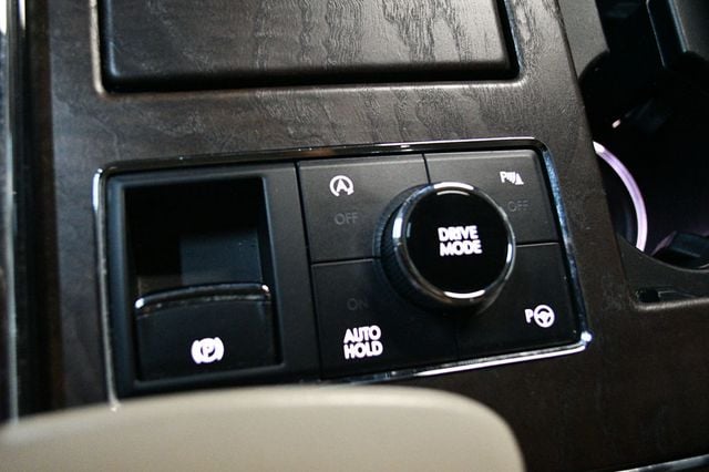 2019 Lincoln Navigator L 4x4 Reserve - 22984381 - 63