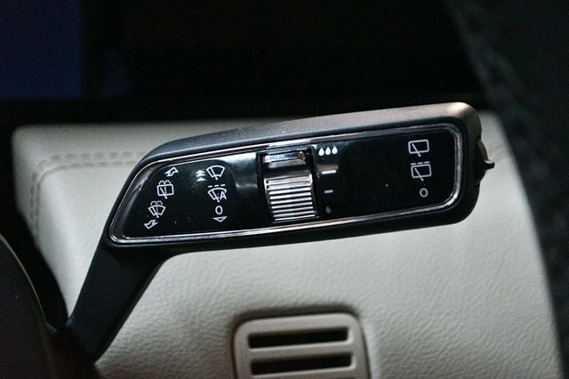 2019 Lincoln Navigator L 4x4 Reserve - 22984381 - 68