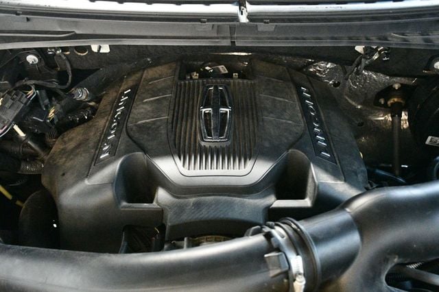 2019 Lincoln Navigator L 4x4 Reserve - 22984381 - 81