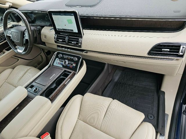 2019 Lincoln Navigator L 4x4 Reserve - 22958858 - 10