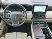 2019 Lincoln Navigator L 4x4 Reserve - 22958858 - 24