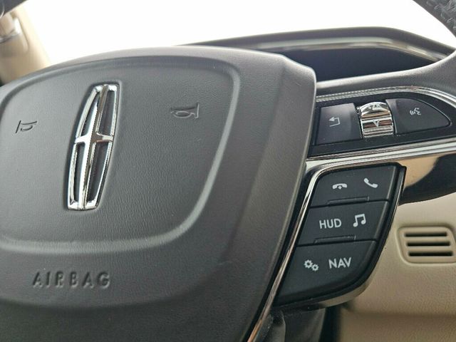 2019 Lincoln Navigator L 4x4 Reserve - 22958858 - 33