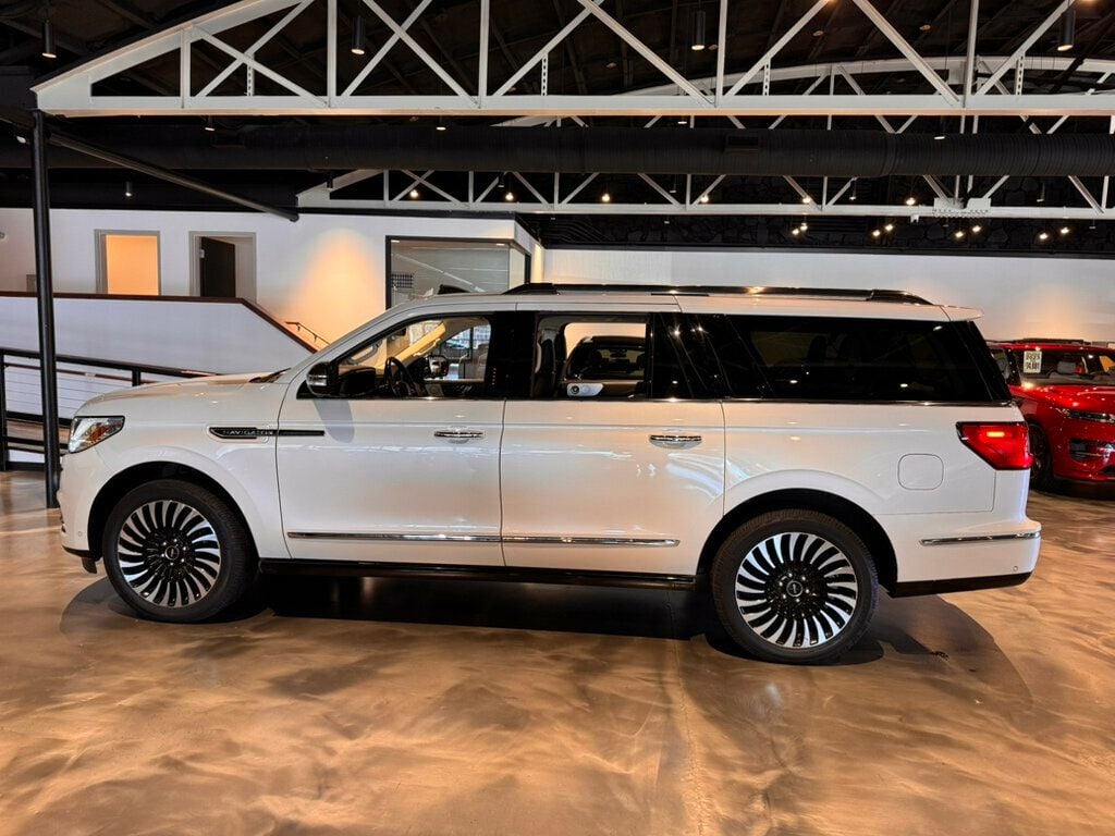 2019 Lincoln Navigator L BlackLabel/4x4/CaptainsChairs/Htd&CldMassageSeats/PanoRoof/NAV - 22968126 - 1
