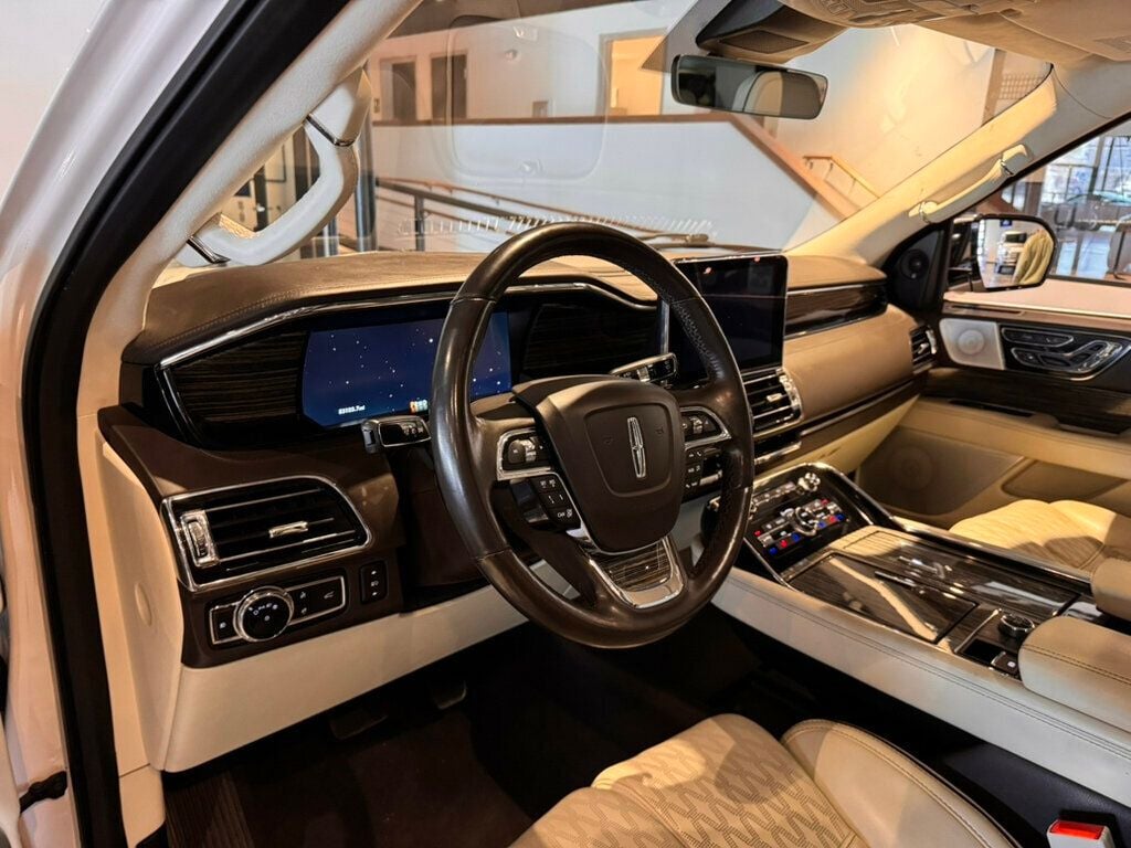 2019 Lincoln Navigator L BlackLabel/4x4/CaptainsChairs/Htd&CldMassageSeats/PanoRoof/NAV - 22968126 - 8