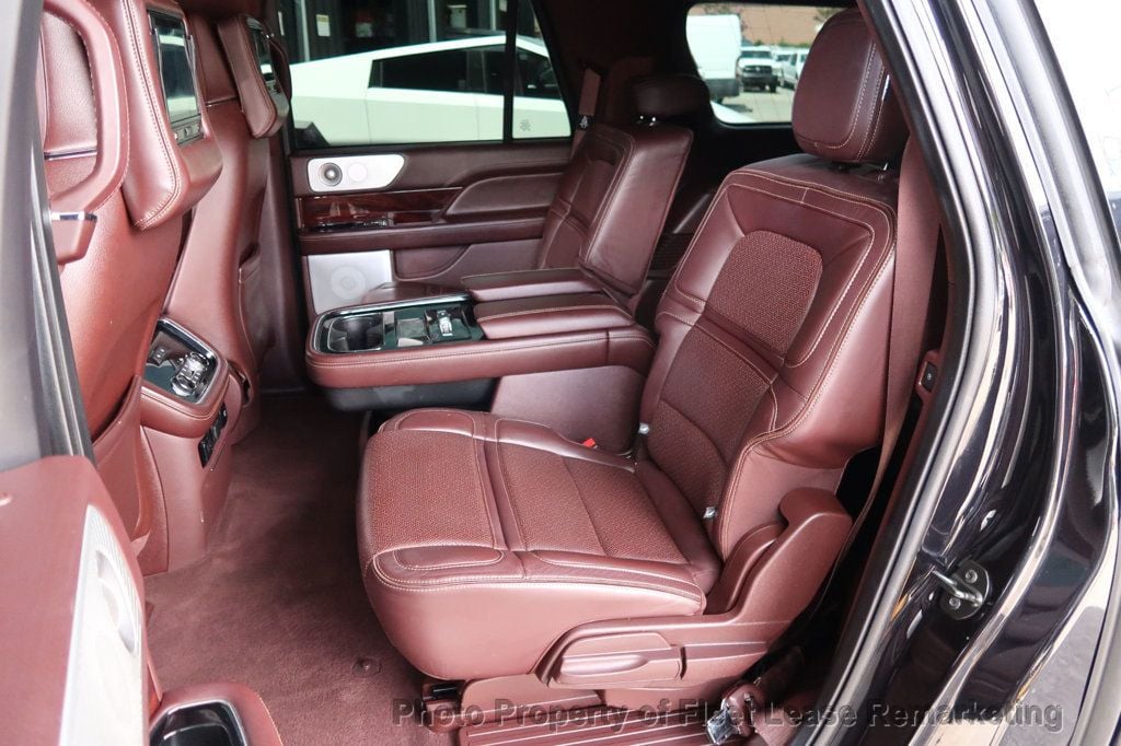 2019 Lincoln Navigator L Navigator L 4WD Black Label - 22886703 - 14