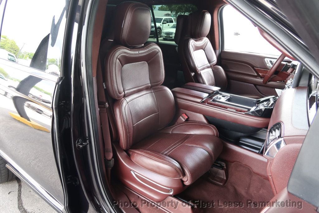 2019 Lincoln Navigator L Navigator L 4WD Black Label - 22886703 - 27