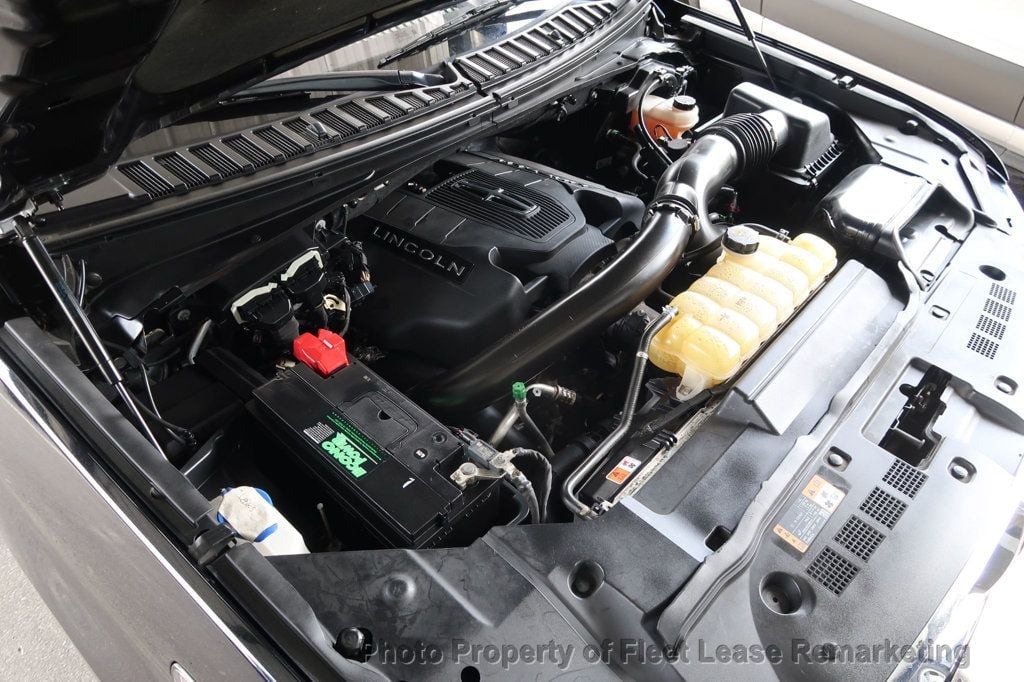 2019 Lincoln Navigator L Navigator L 4WD Black Label - 22886703 - 49