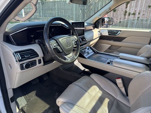 2019 Lincoln Navigator L Reserve - 23002457 - 10